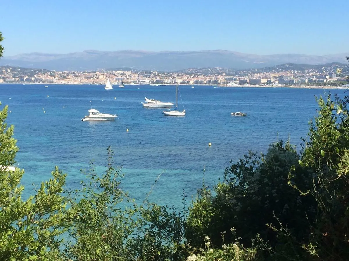 Independant Apartment - Stunning Sea View - Near Cannes Mandelieu-la-Napoule